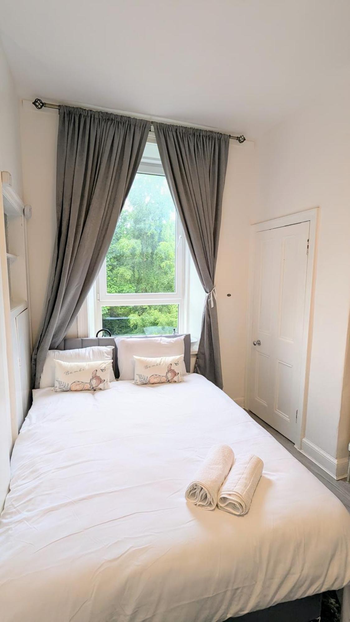 Edinburgh City Team Room Экстерьер фото