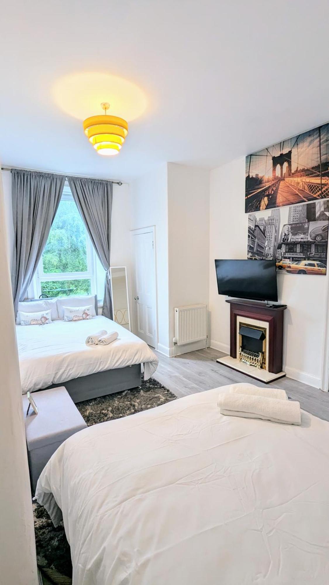 Edinburgh City Team Room Экстерьер фото